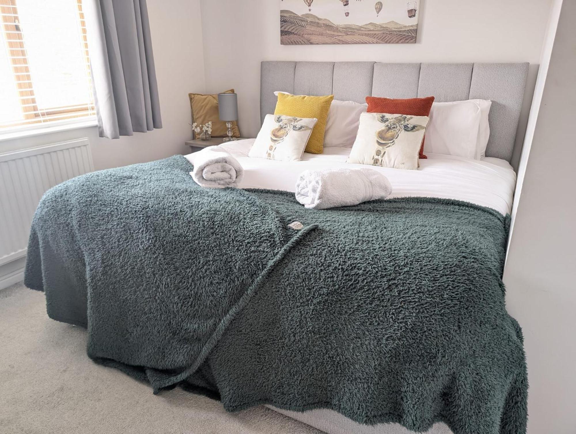 2br-dean House-kitchen-dog Friendly-parking-fast Wifi * Doncaster