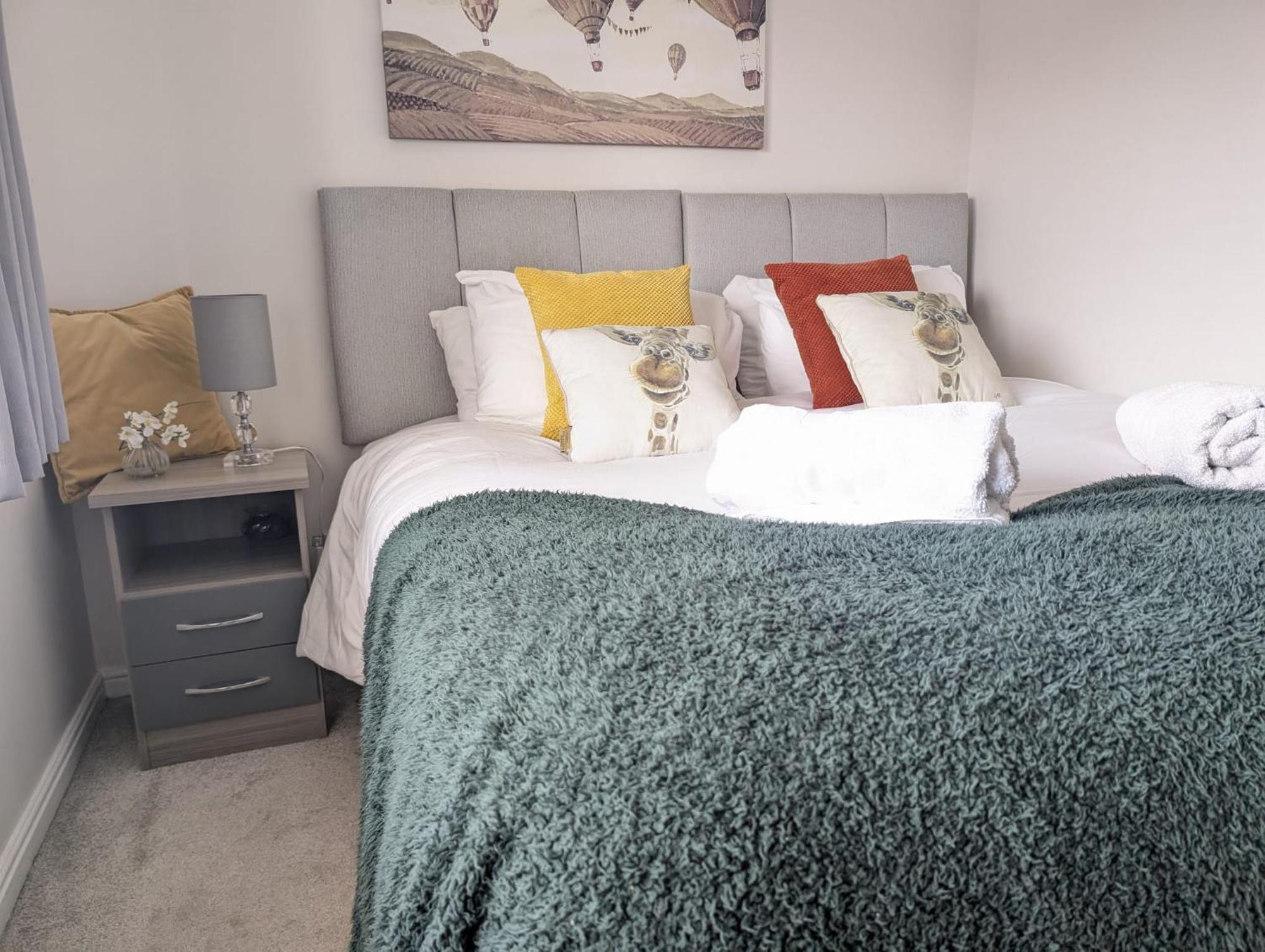 2br-dean House-kitchen-dog Friendly-parking-fast Wifi *