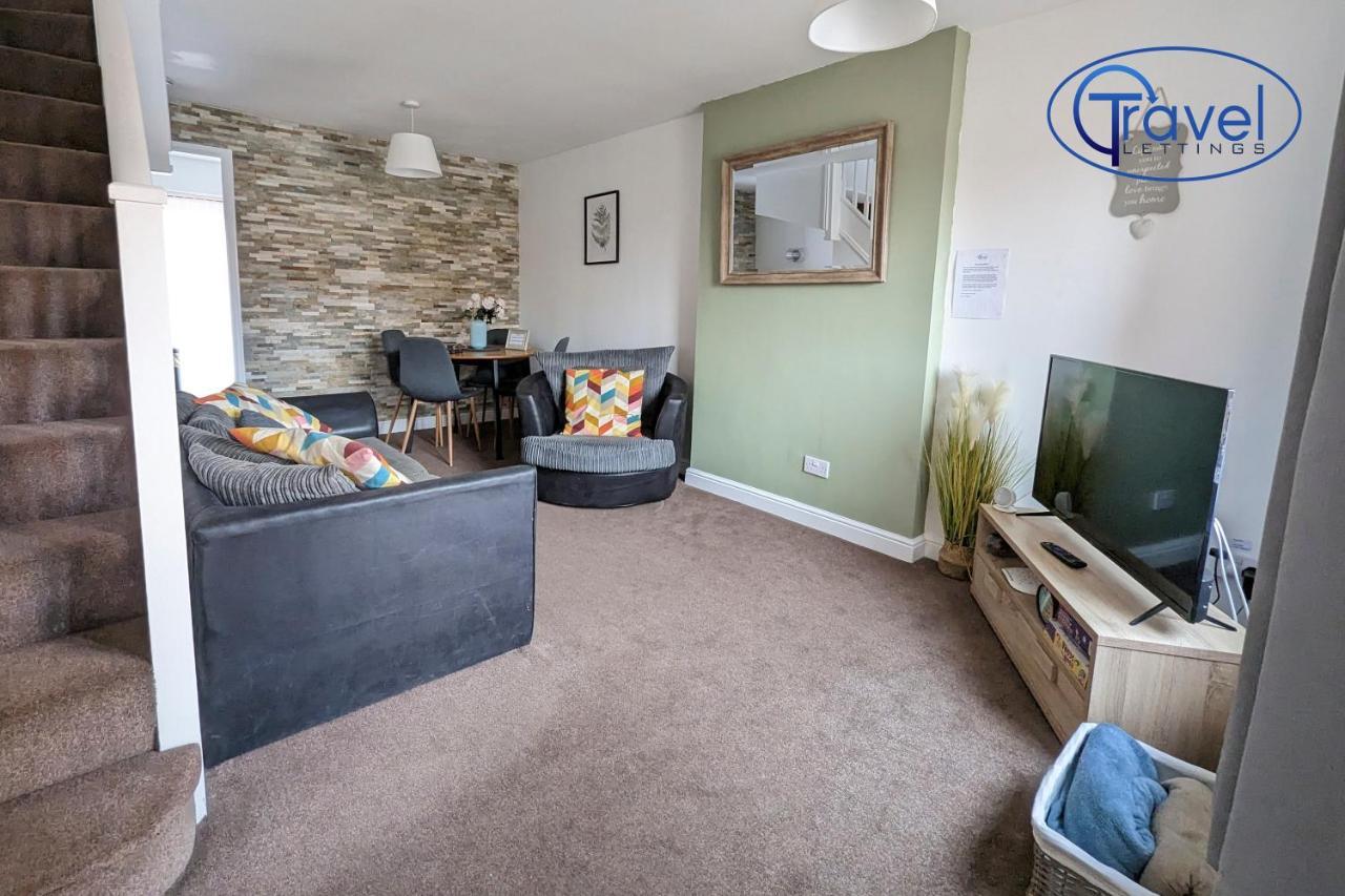 2br-dean House-kitchen-dog Friendly-parking-fast Wifi * Doncaster